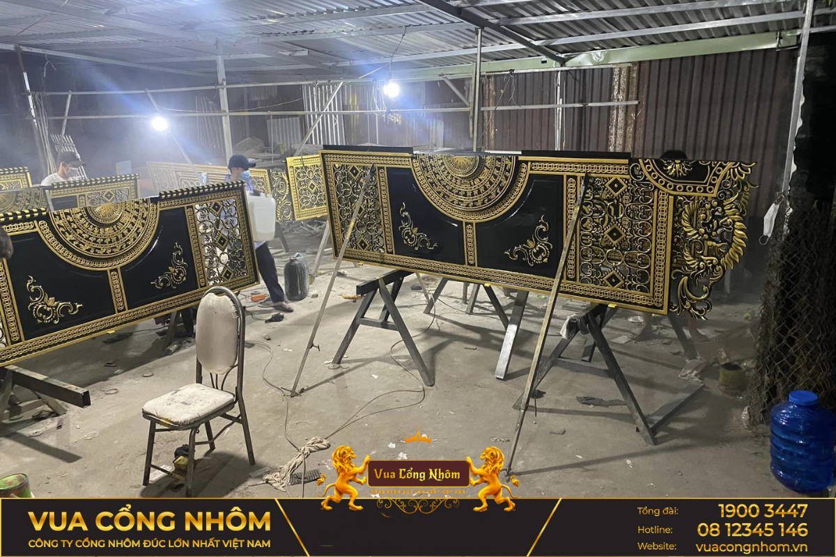 Xưởng sản xuất nhôm đúc của Vua Cổng Nhôm tại Đà Nẵng 